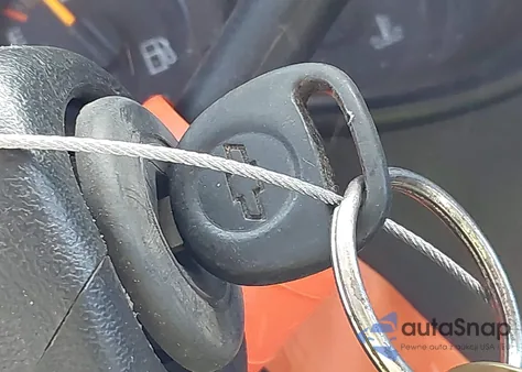 2006 Chevrolet Silverado 1500 Work Truck z USA, uszkodzony, nr VIN 3GCEK14V46G192460